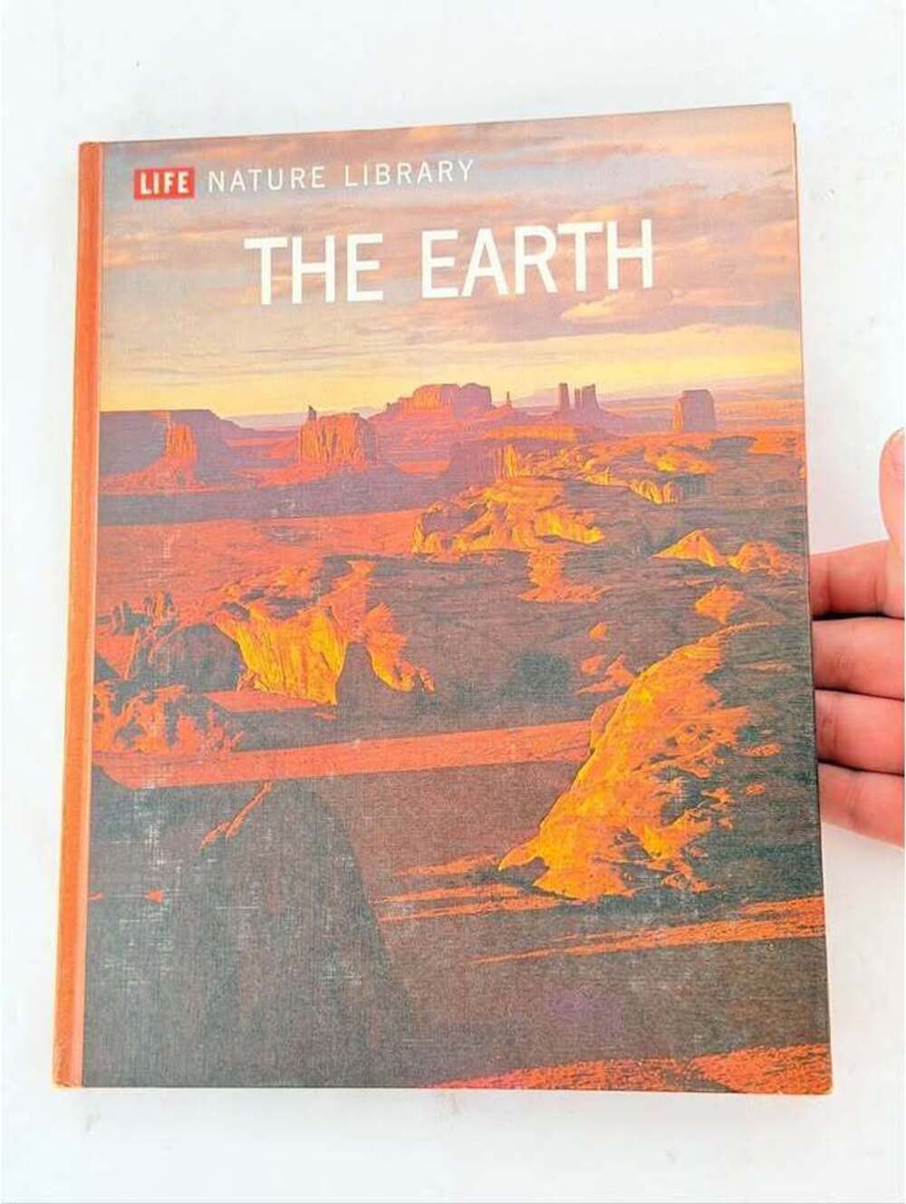Vintage 1963 LIFE Nature Library "The Earth" Hardcover Book
